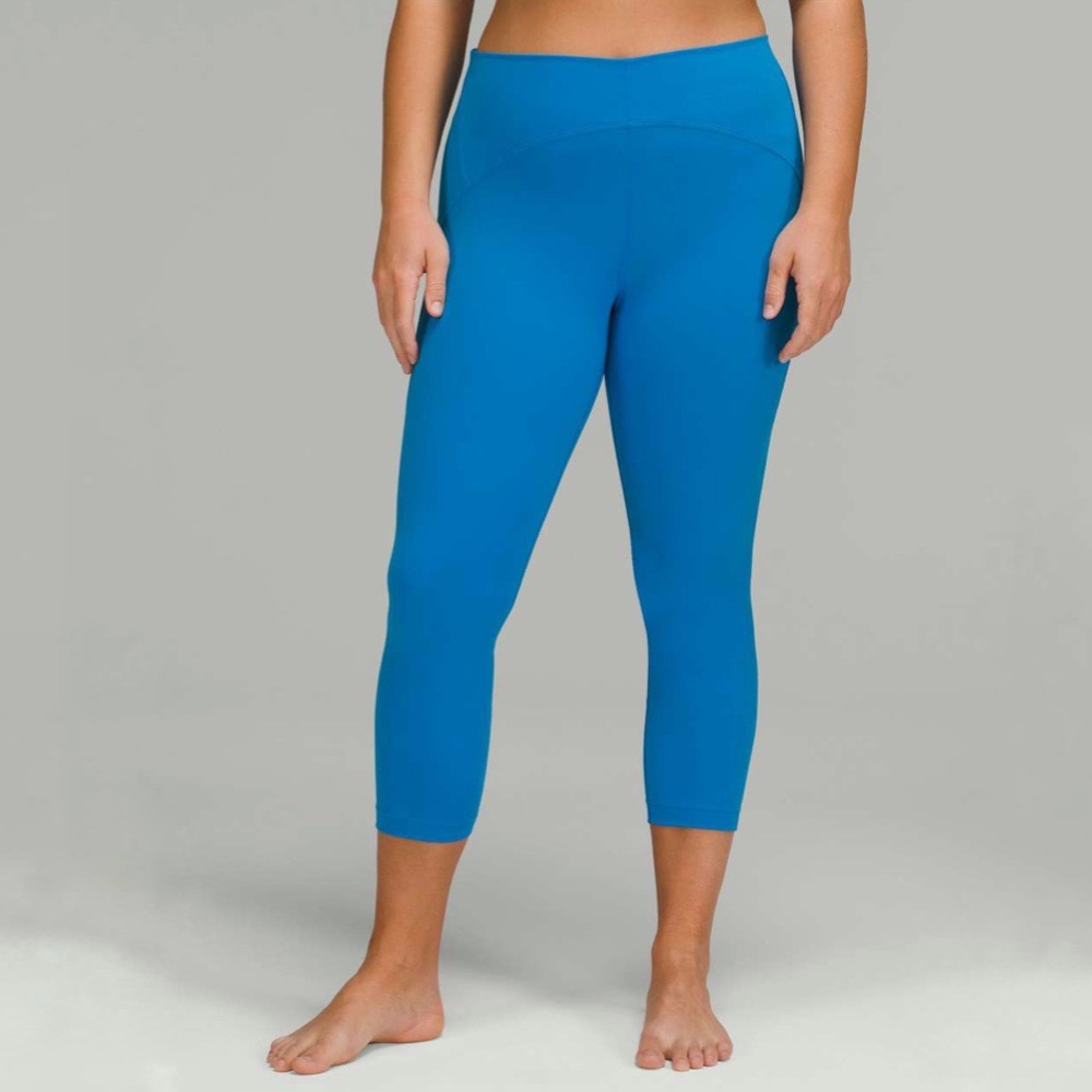 Lululemon | Instill‎ High Rise Crop 23" in Poolside Size 6